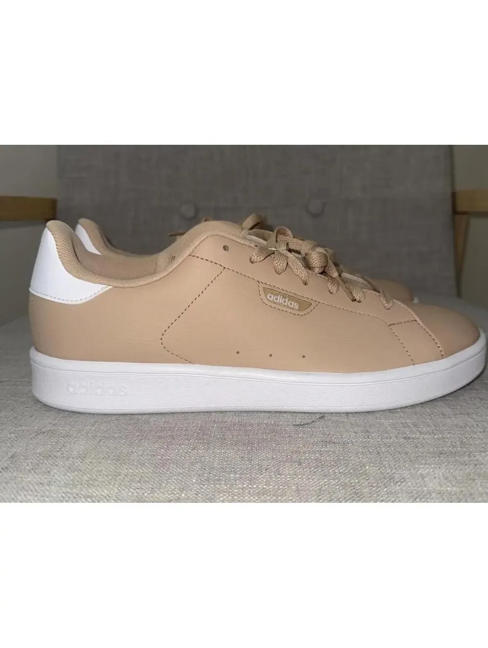 Adidas Men's Advantage Base Court Sneakers - Nude / Tan Beige Size 10 New